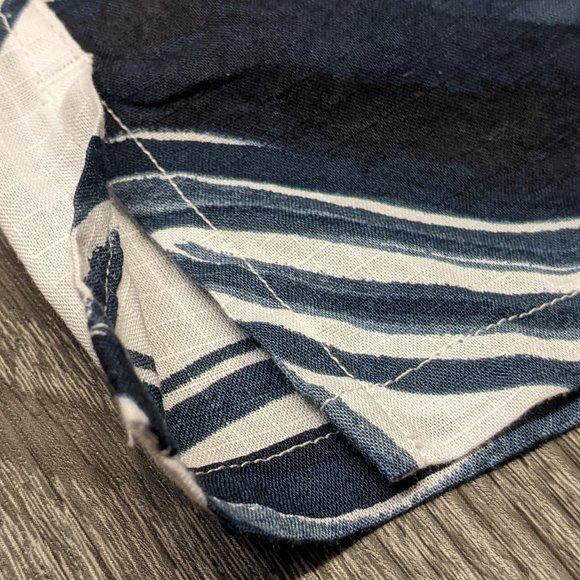 Club Monaco Resort Shirt - Picture 3 of 5